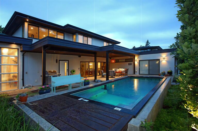 outdoor living trends 2026